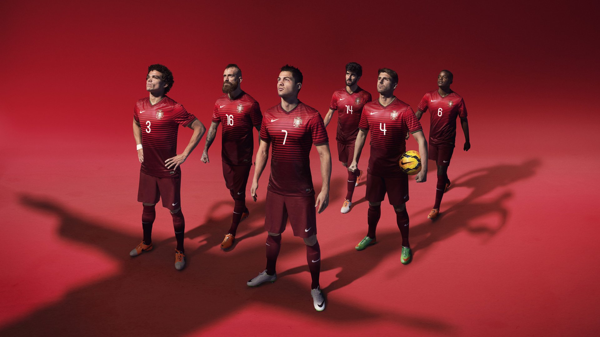 从雄鹿到戈贝尔,全面压制的艺术与世界杯的终极接管